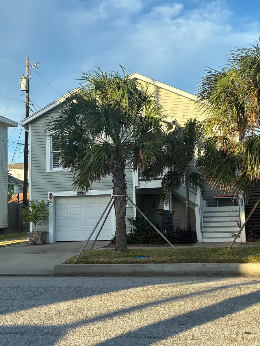 2314 33rd Street, Galveston, TX 77550 - #2