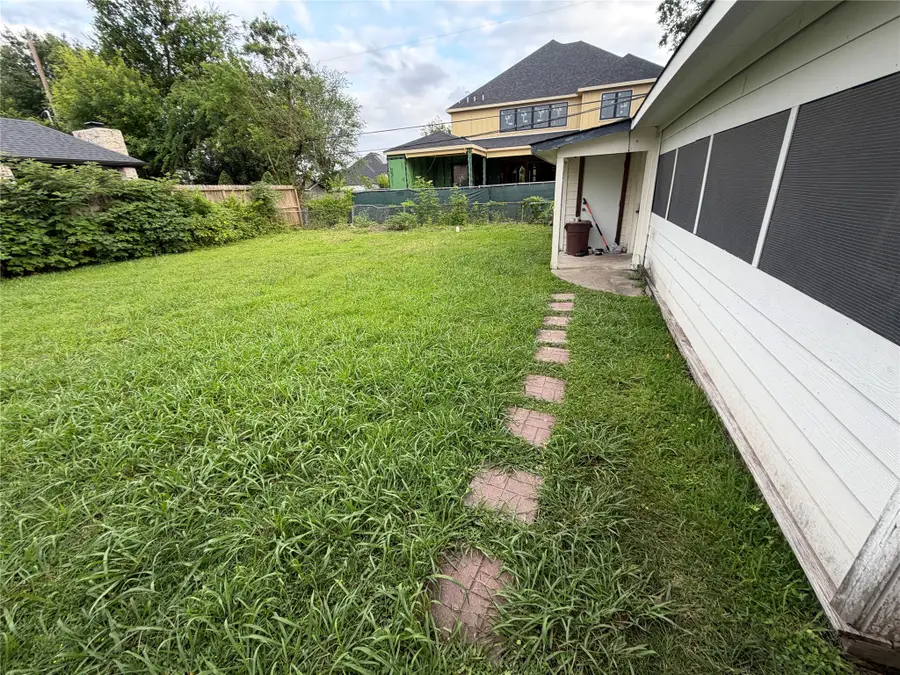 6501 Schiller Street, Houston, TX 77055 - #3
