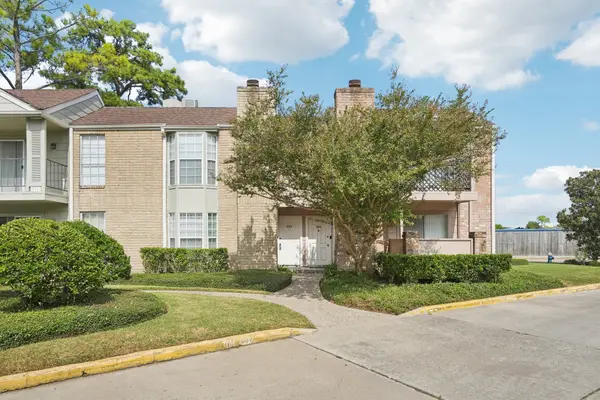 2800 Jeanetta Street #203, Houston, TX 77063