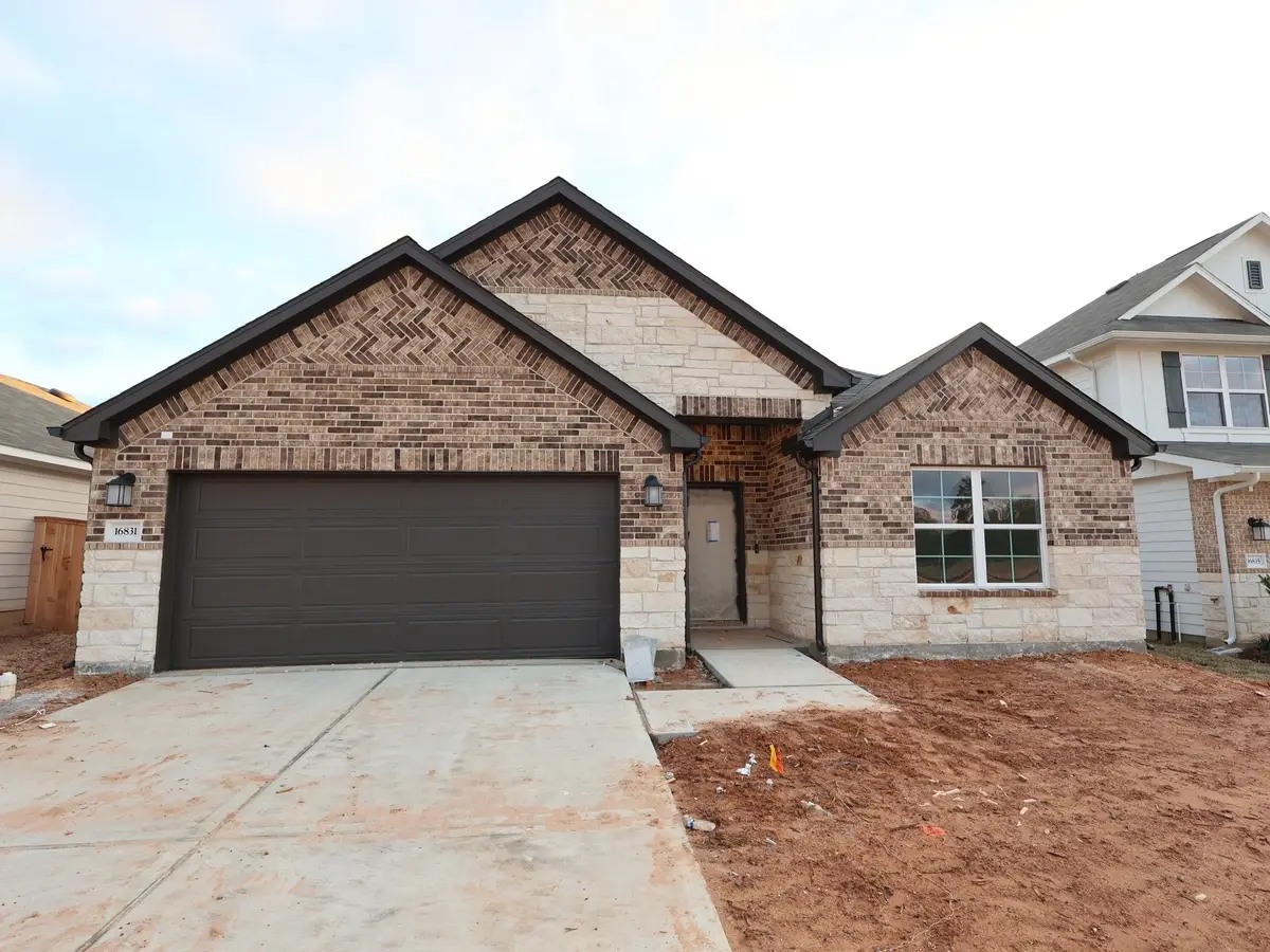 16831 Zavala Way, Montgomery, TX 77316 - Image #1