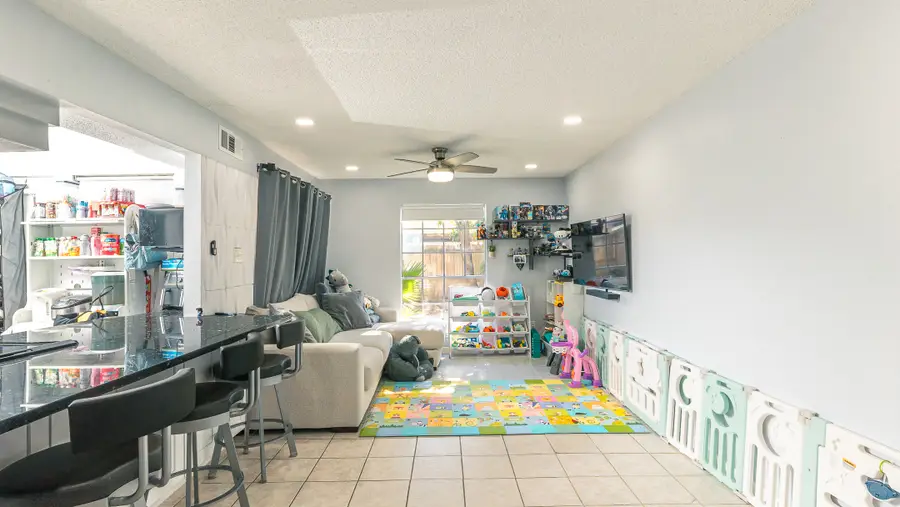 7965 Kendalia Drive, Houston, TX 77036 - Image #3