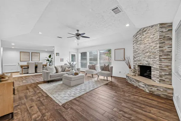 14222 Stokesmount Drive, Houston, TX 77077
