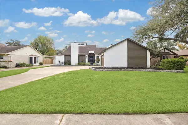 5611 Water Leaf Lane, Houston, TX 77088
