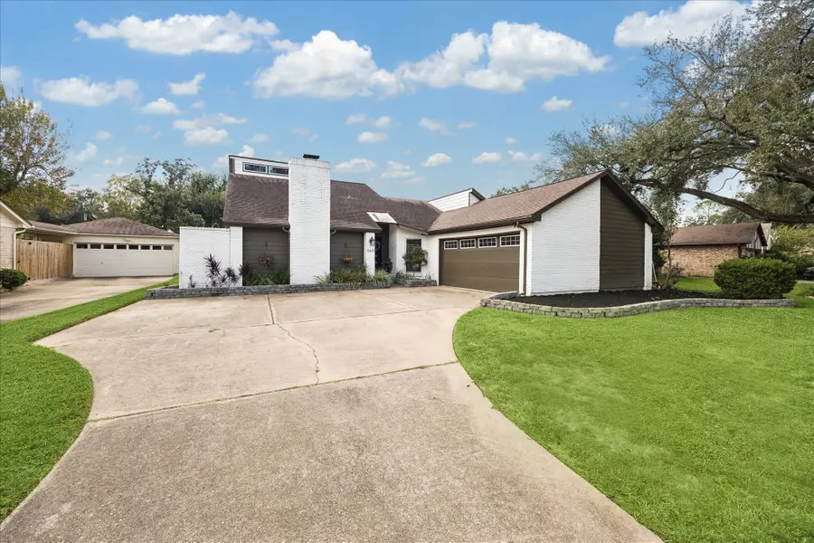 5611 Water Leaf Lane, Houston, TX 77088 - Image #3
