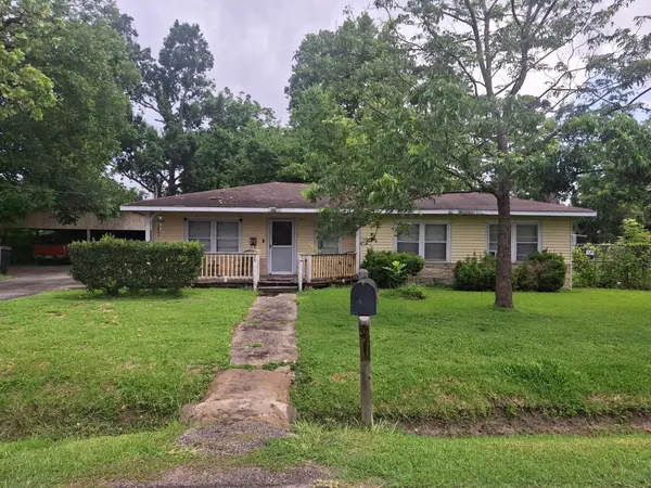 7421 Glen Manor Drive, Houston, TX 77028