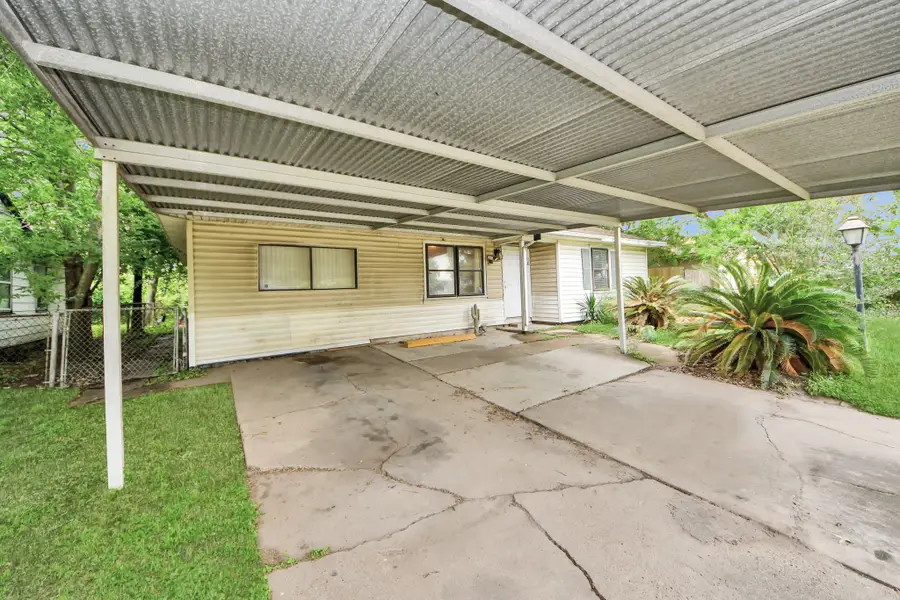 15709 Woodforest Boulevard, Channelview, TX 77530 - #2
