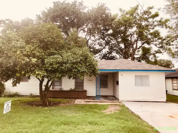 3208 Grant Street, Pasadena, TX 77503