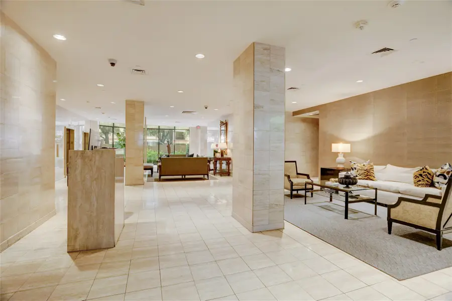 15 Greenway Plaza #18F, Houston, TX 77046 - #2