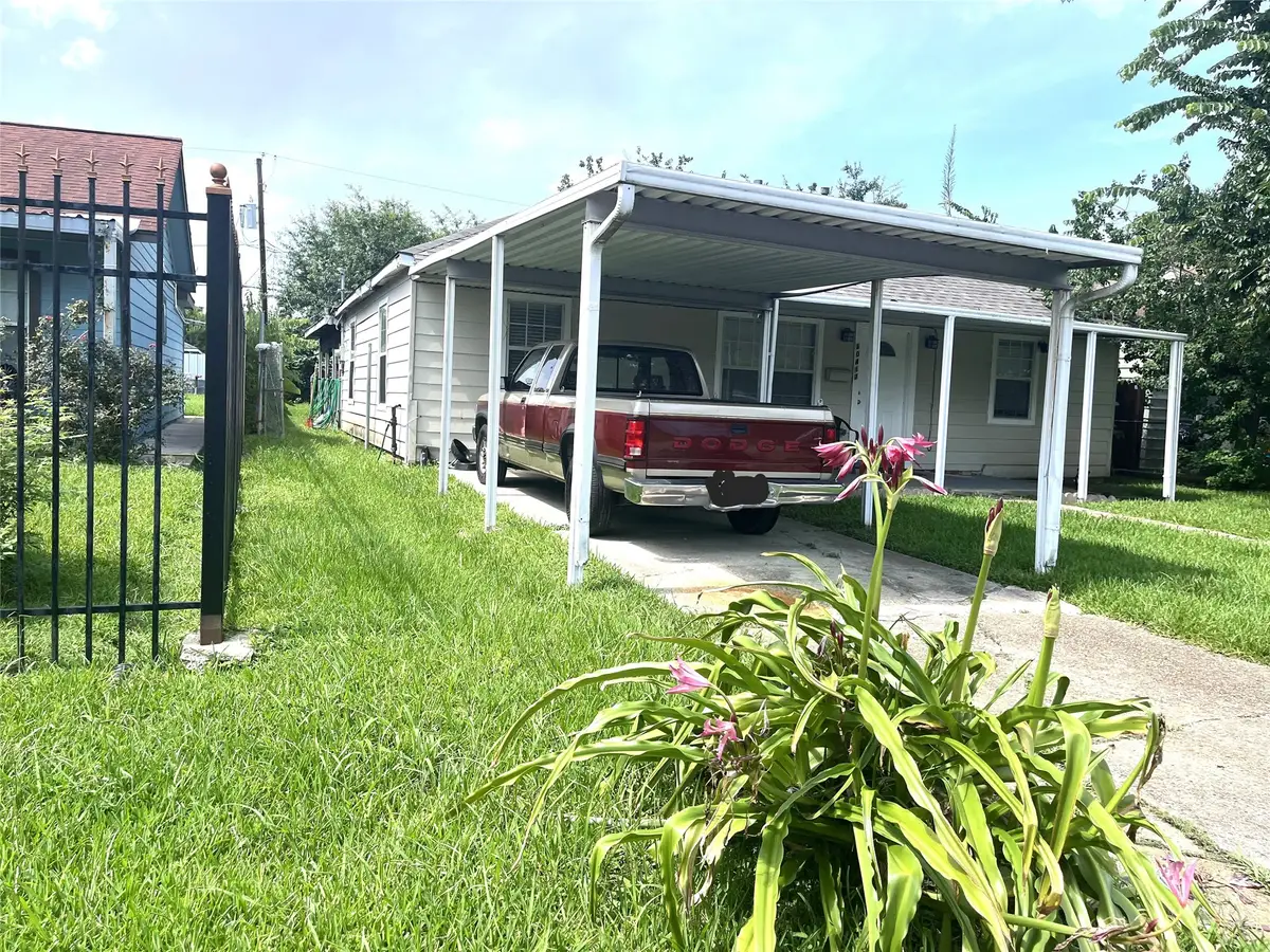 10417 Fairfax Street, Houston, TX 77029 - #1