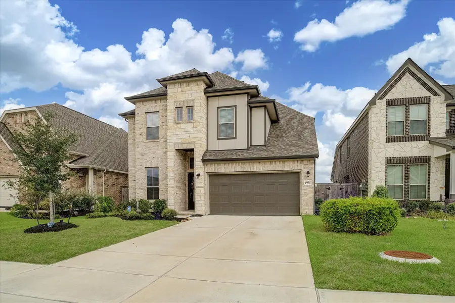 1931 Middle Pass Lane, Angleton, TX 77515 - #2