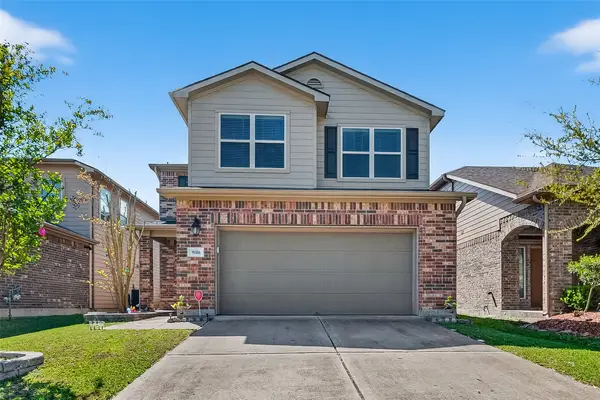 9106 Fuqua Breeze Drive, Houston, TX 77075