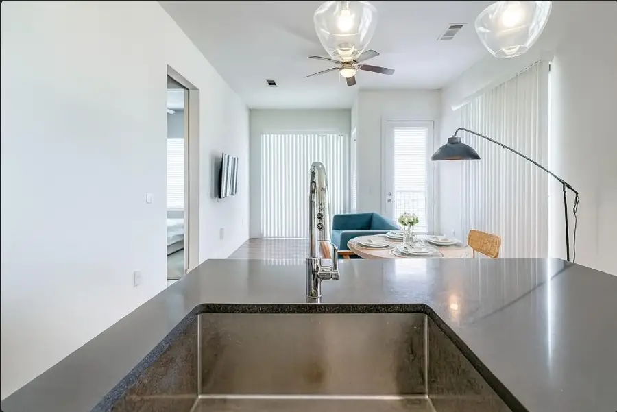 1508 Blodgett Street #609, Houston, TX 77004 - Image #2