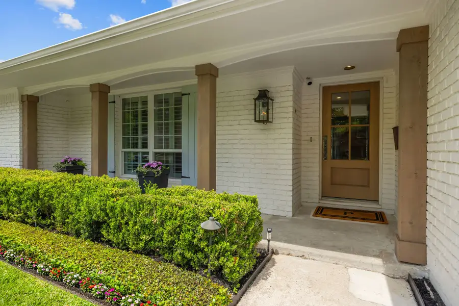10046 Meadow Lake Lane, Houston, TX 77042 - #2
