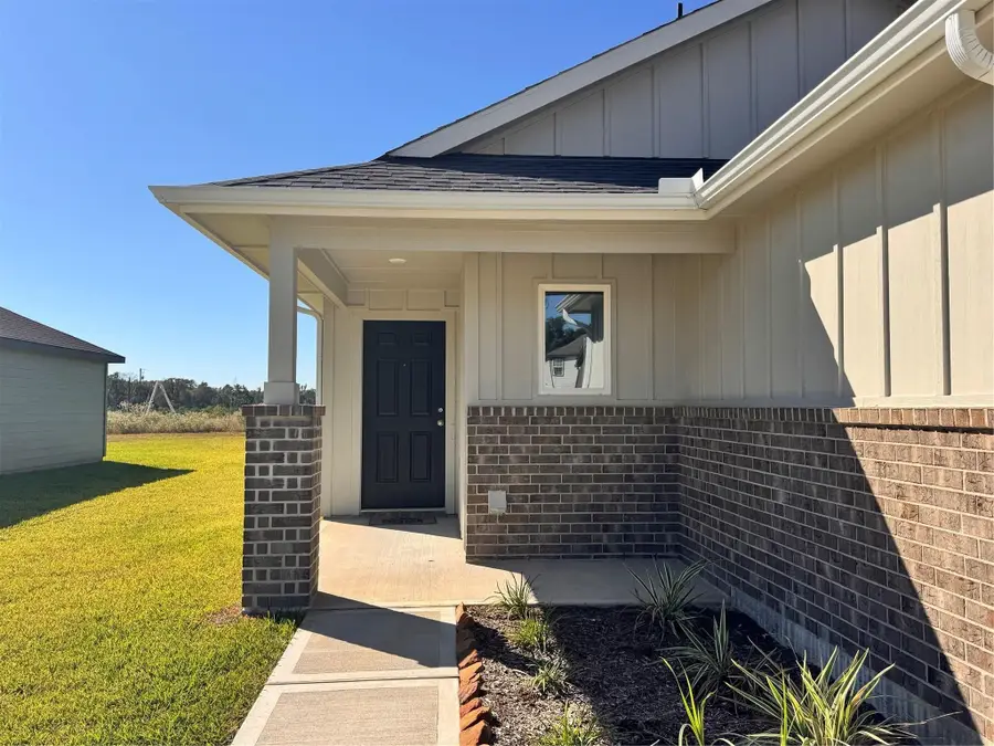 25766 John Wayne Road, Splendora, TX 77372 - Image #2