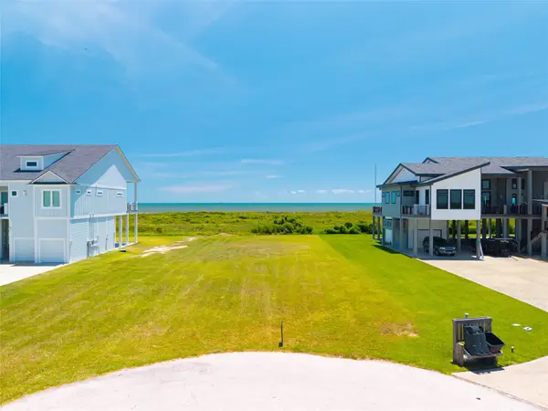 3606 Biscayne Beach Road, Crystal Beach, TX 77650