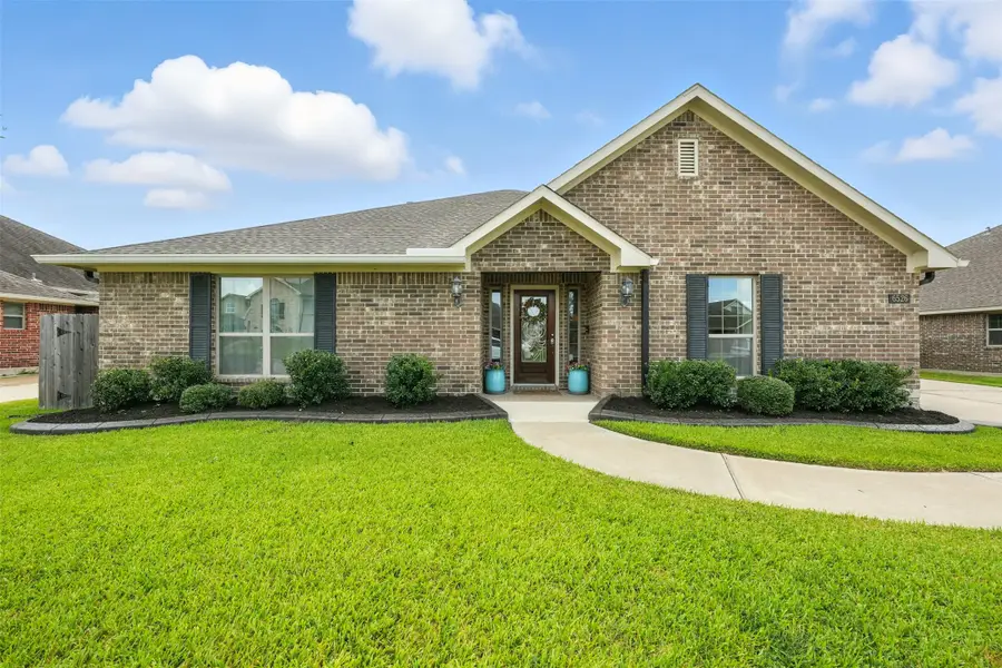 6526 Falcon Ridge, Manvel, TX 77578 - Image #2