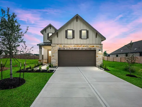 19023 Magnolia Willow Lane, Magnolia, TX 77355