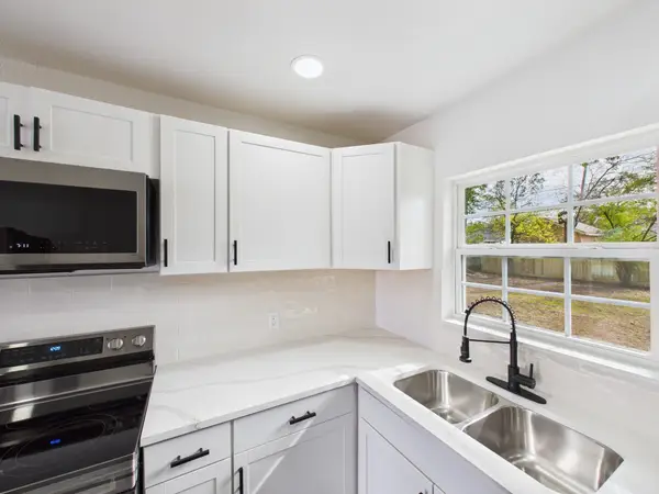 6206 Bellfort Street, Houston, TX 77087