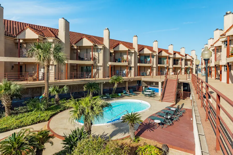 7312 Seawall Boulevard #112, Galveston, TX 77551 - Image #3