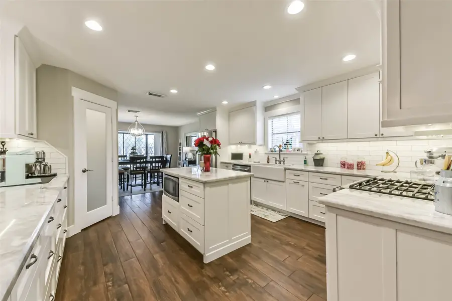 2210 Canterbury Court, Deer Park, TX 77536 - #2