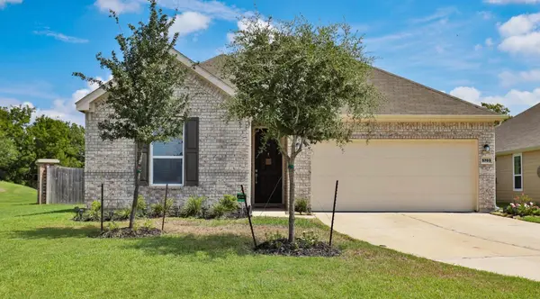 5703 Texas Sage Drive, Rosenberg, TX 77469
