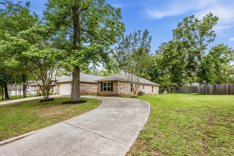 310 Augusta Drive, Huntsville, TX 77340 - #2