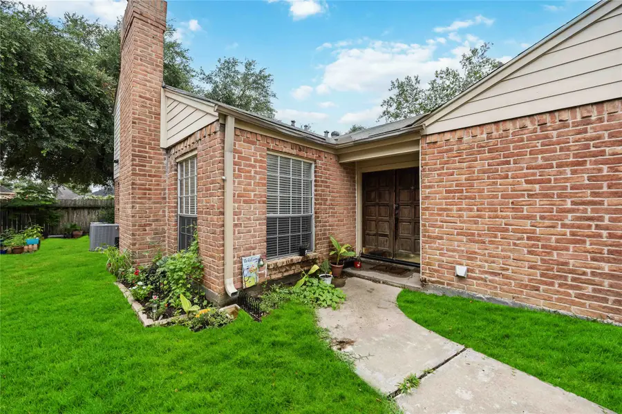 805 Chateau Place, Richmond, TX 77469 - #2