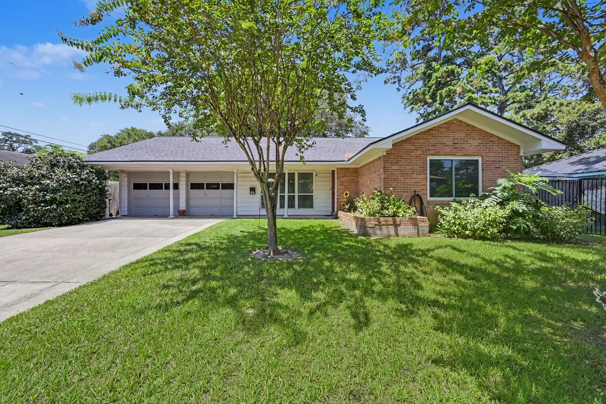 502 W Semands Street, Conroe, TX 77301 - #1