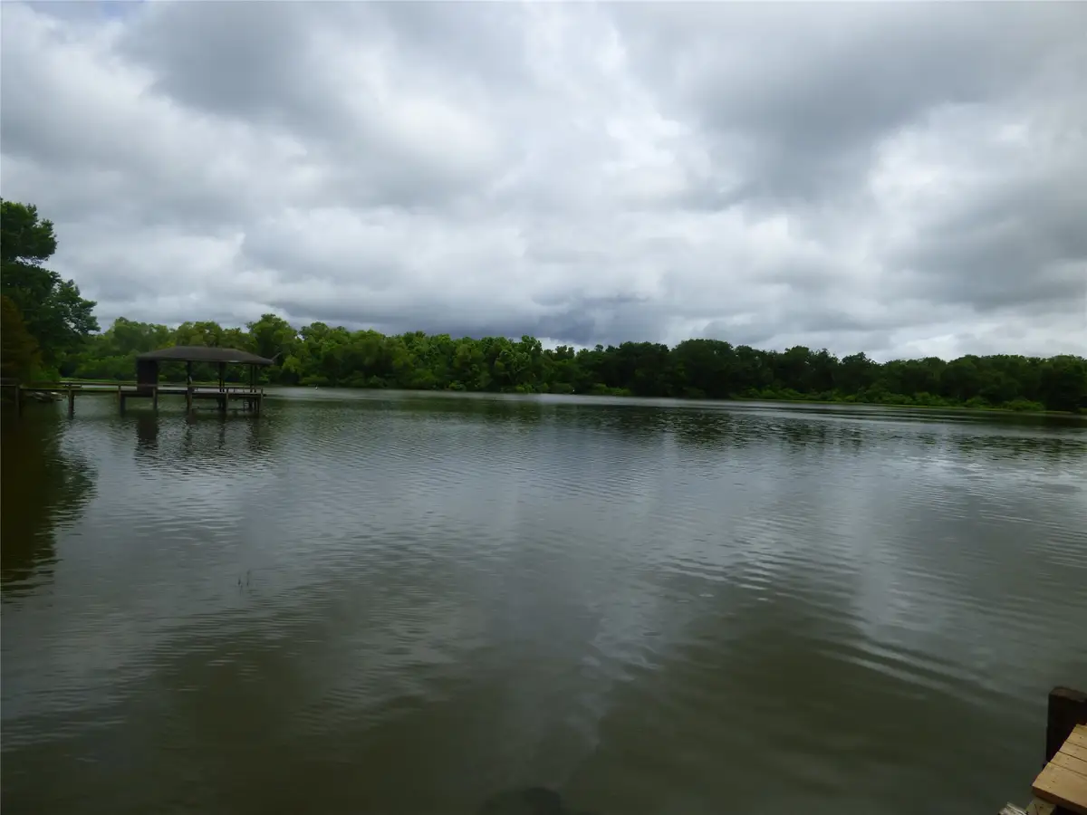 181 Chestnut Bend, Huntsville, TX 77320 - #1