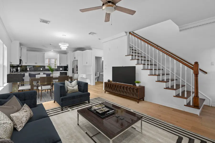 710 W 10th Street, Houston, TX 77008 - #3