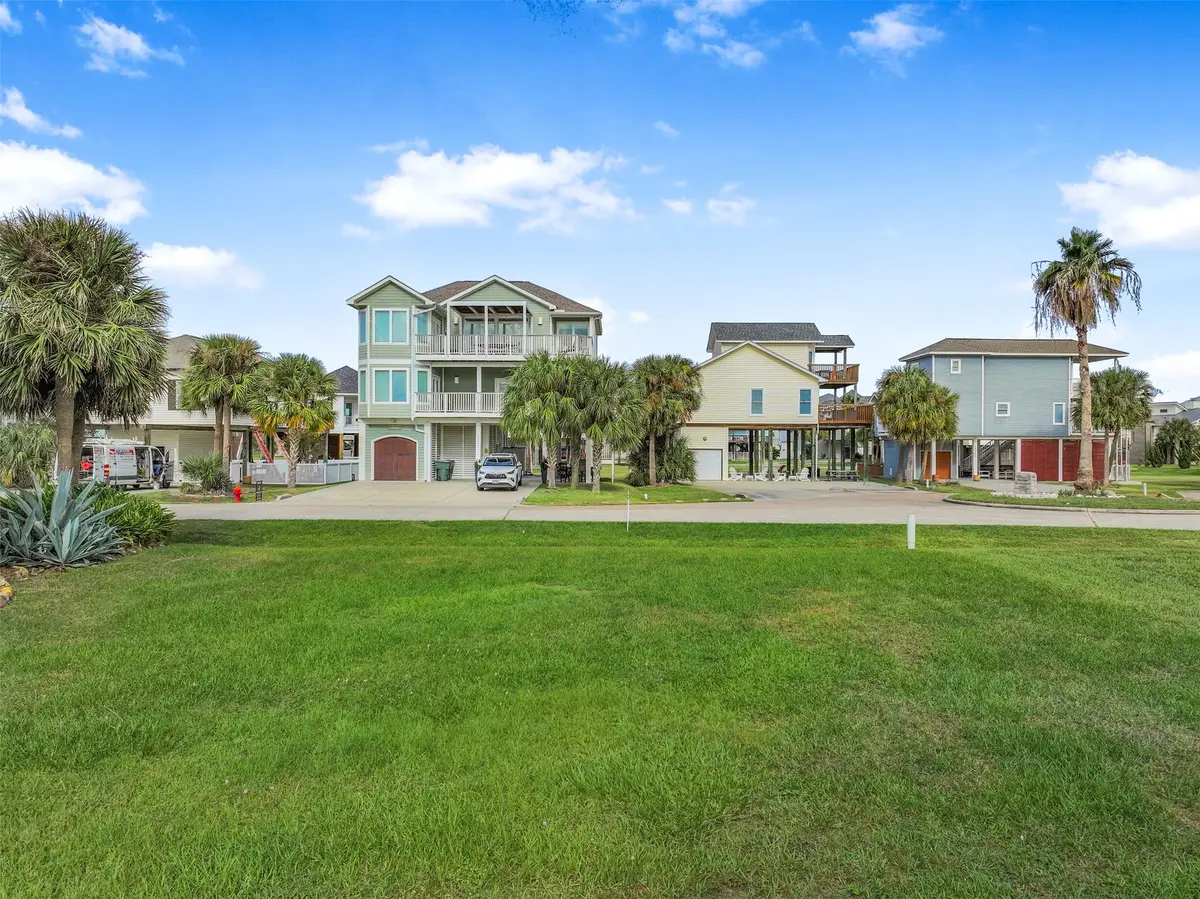 13952 Pirates Beach Boulevard, Galveston, TX 77554 - #1