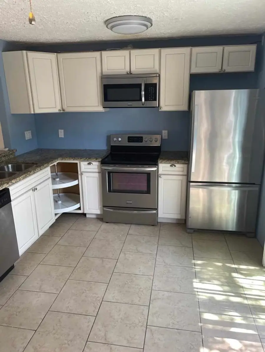 1701 Upland Drive #184, Houston, TX 77043 - Image #2