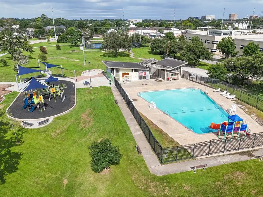 1526 Du Barry Lane, Houston, TX 77018 - Image #2