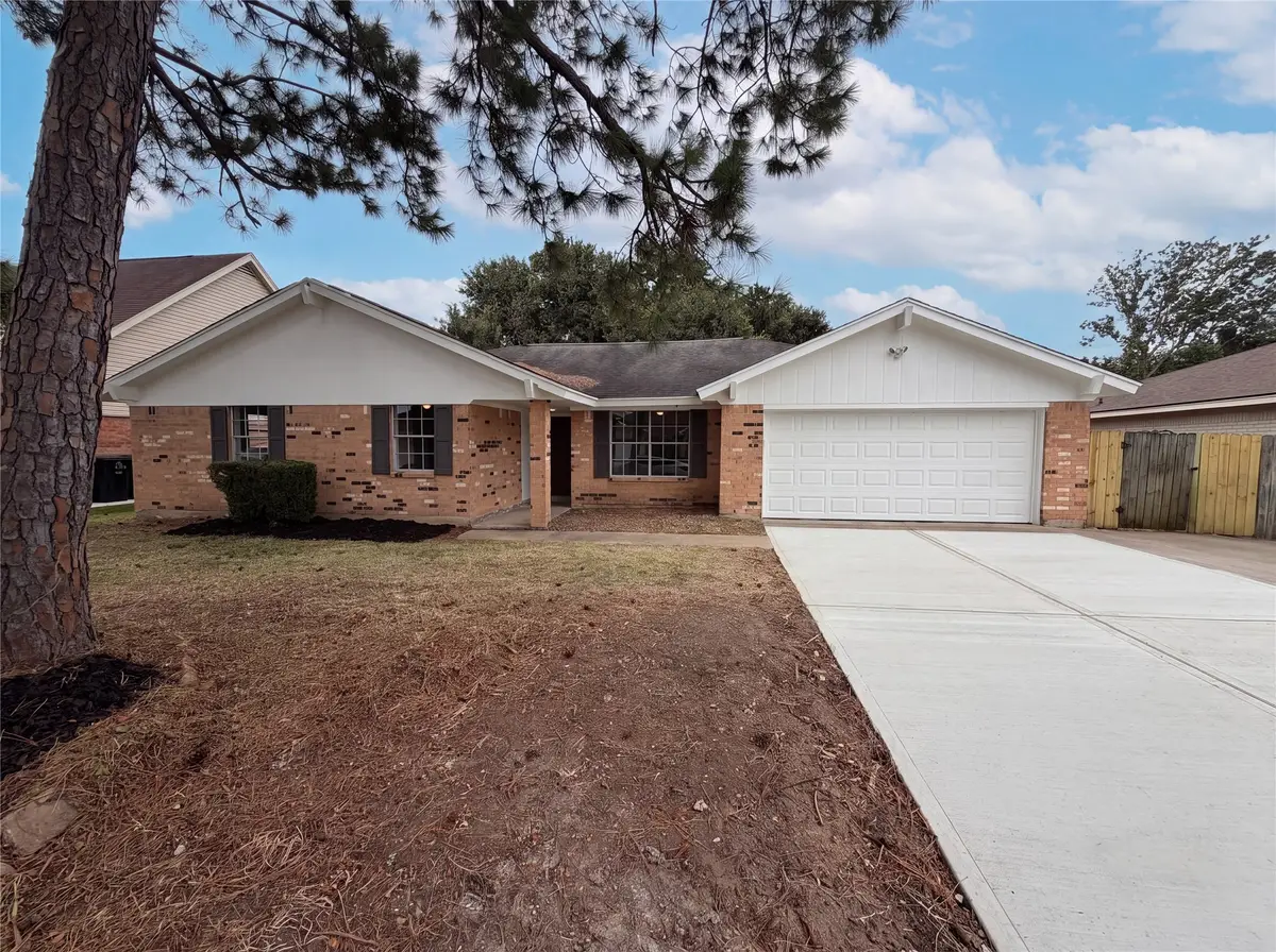 912 S 23rd Street, Nederland, TX 77627 - #1