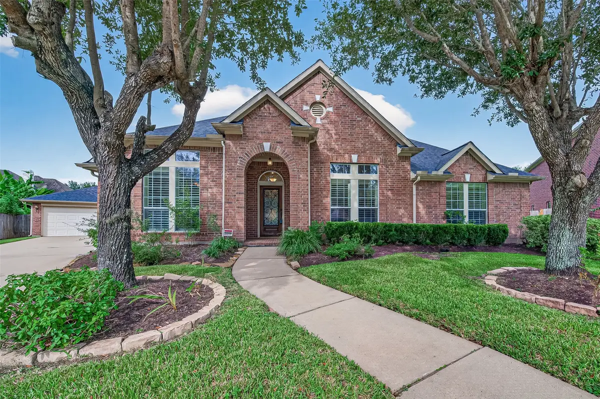 5242 Fountainbrook Lane, Sugar Land, TX 77479 - #1