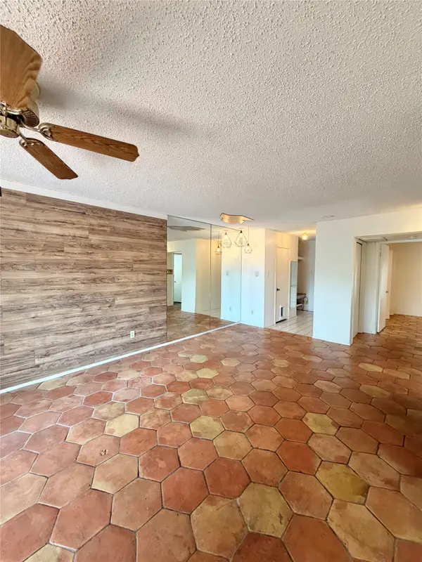 8281 Kingsbrook Road #256, Houston, TX 77024