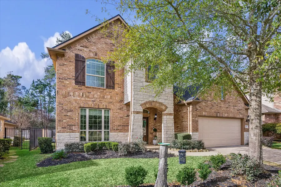 118 Hearthshire Circle, The Woodlands, TX 77354 - Image #2