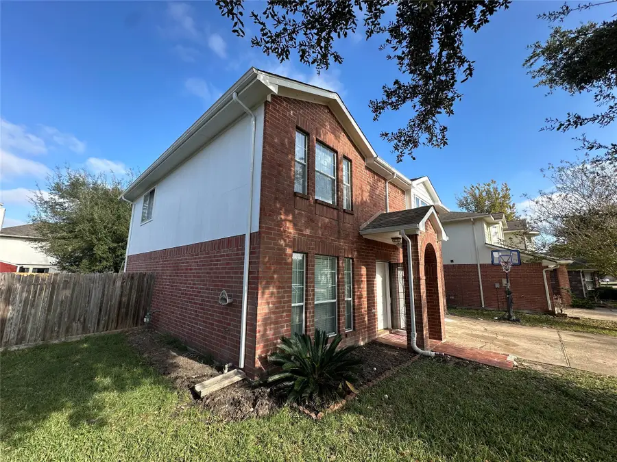 16030 Clayton Green Drive, Houston, TX 77082 - Image #2