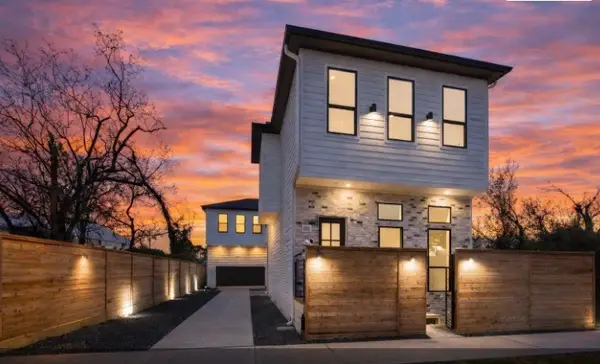 602 Jewett Street #B, Houston, TX 77009