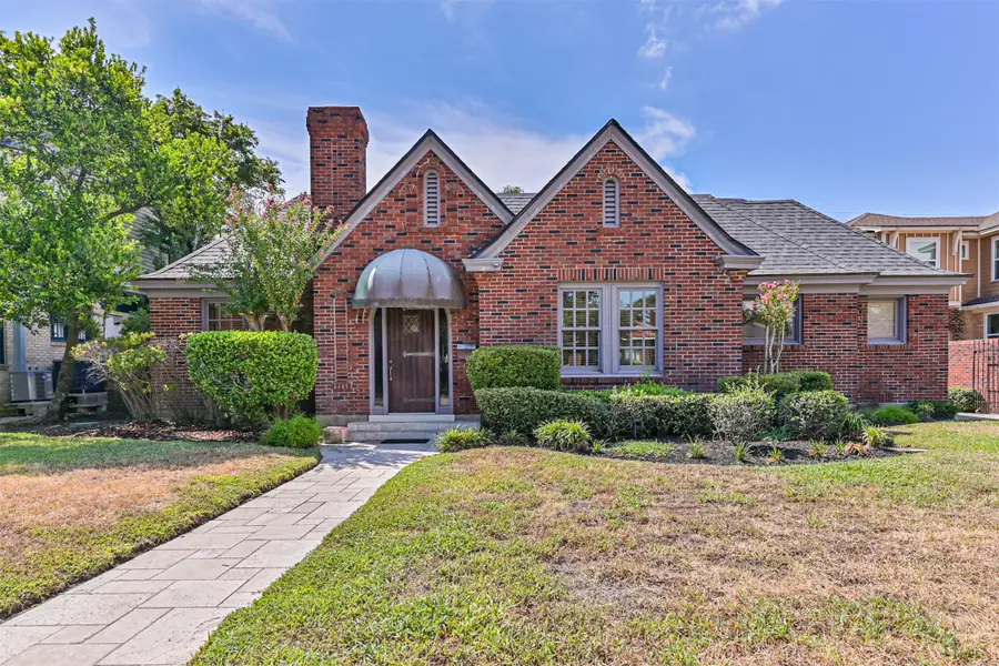 5023 Woodrow Ave, Galveston, TX 77551 - #3
