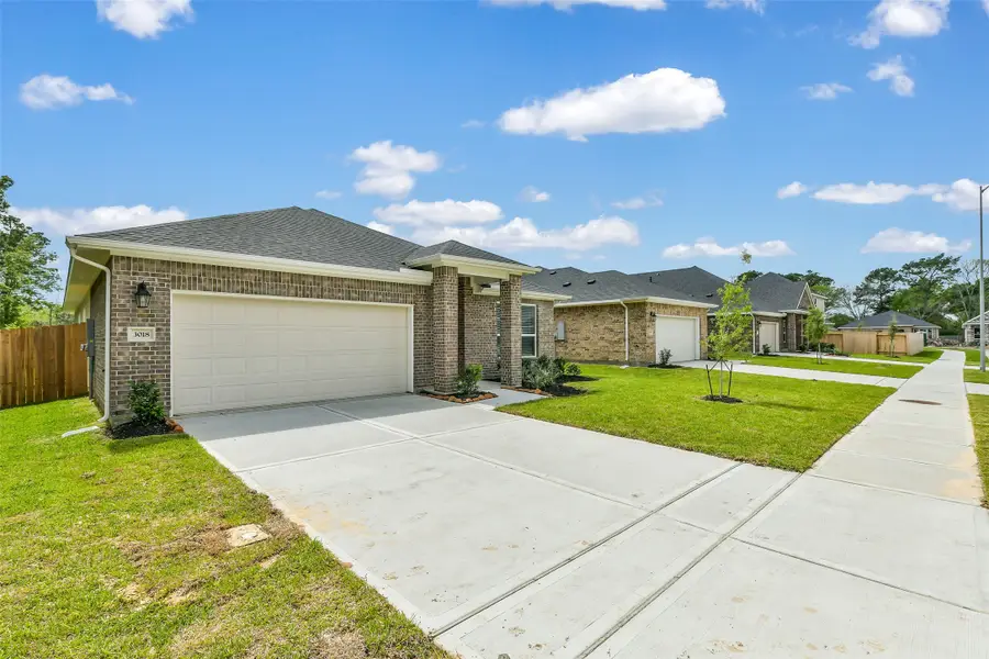 3018 King Oaks Street, Baytown, TX 77251 - #2