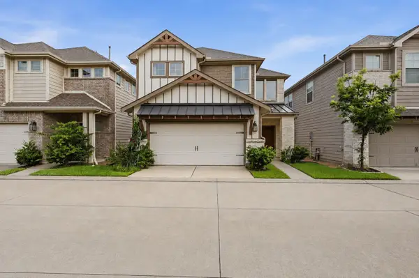 4028 Starbright Street, Houston, TX 77018
