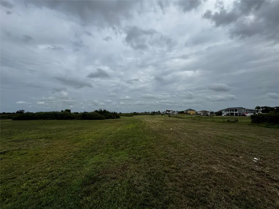 10400 Wern Road, Galveston, TX 77554 - #3