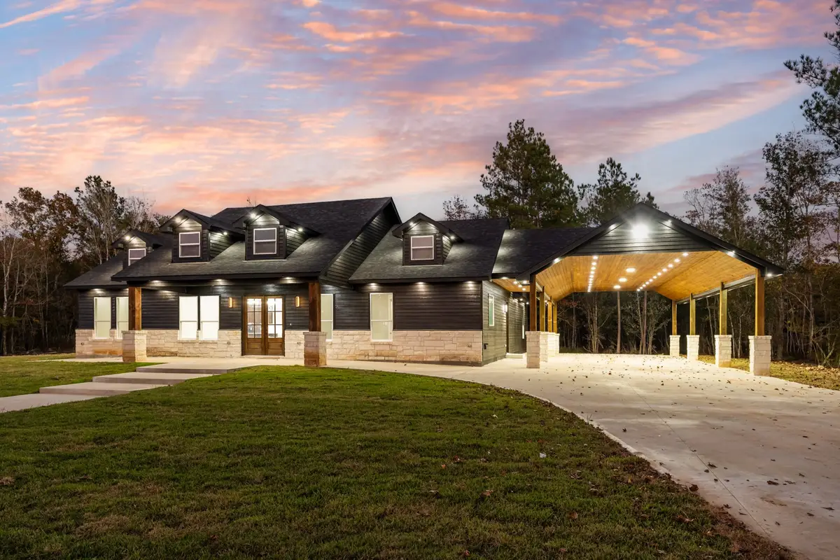 2199 County Road 301 N, Dayton, TX 77535 - Image #1