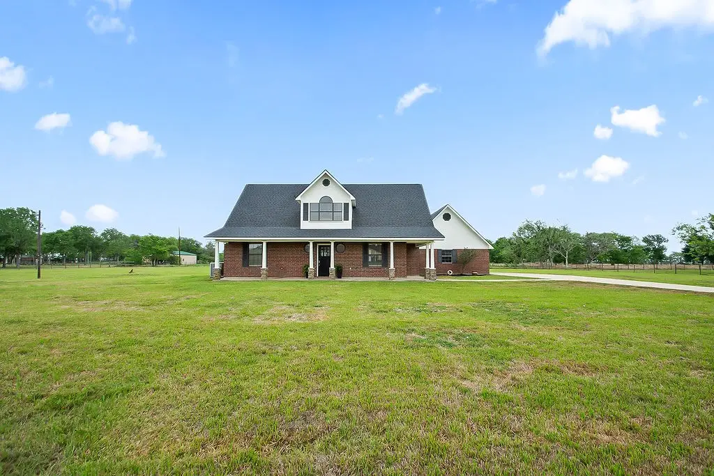 602 Cedar Creek Drive, Needville, TX 77461 - #1