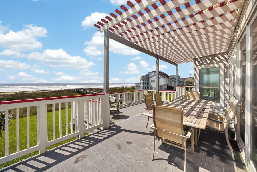 19075 E Kahala Drive, Galveston, TX 77554 - #2