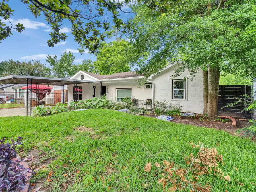 10309 Chesterfield Drive, Houston, TX 77051 - #2