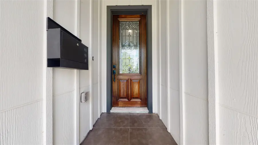 806 E 39th Street, Houston, TX 77022 - #2