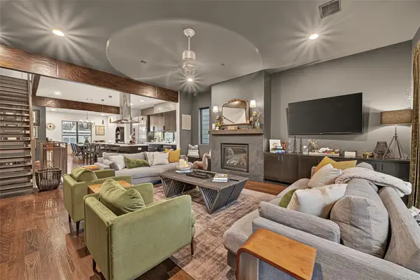 1613 Vermont Street #B, Houston, TX 77006