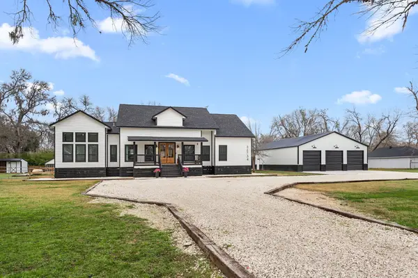 36734 Stirrup Road, Simonton, TX 77485